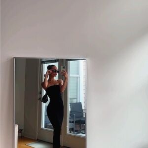 Aritzia | Contour Black Dress
